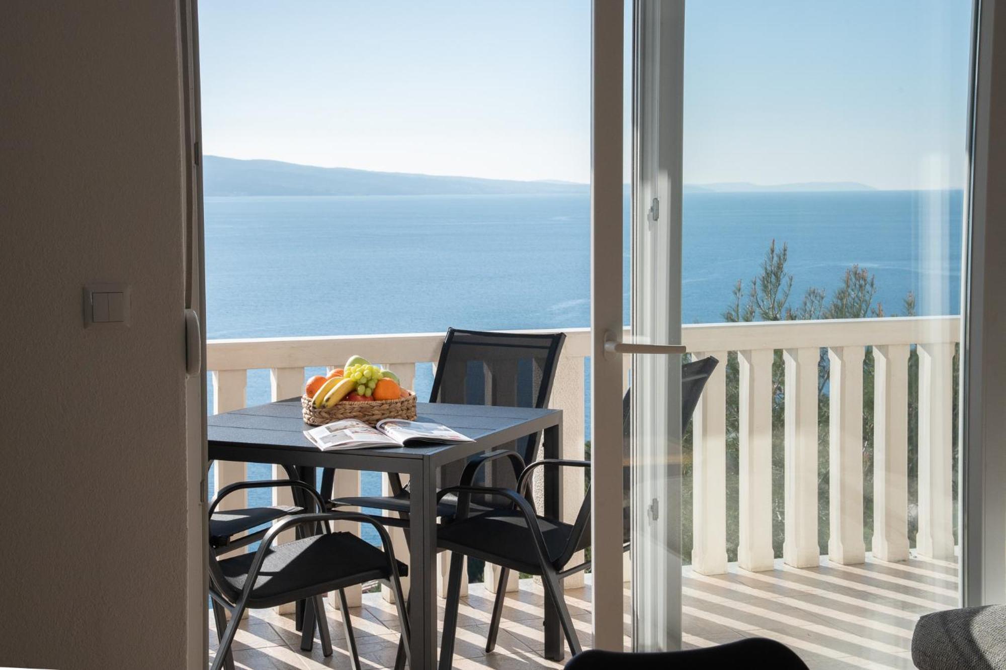 Sunny Hill Apartments With Rooftop Pool Celina Esterno foto