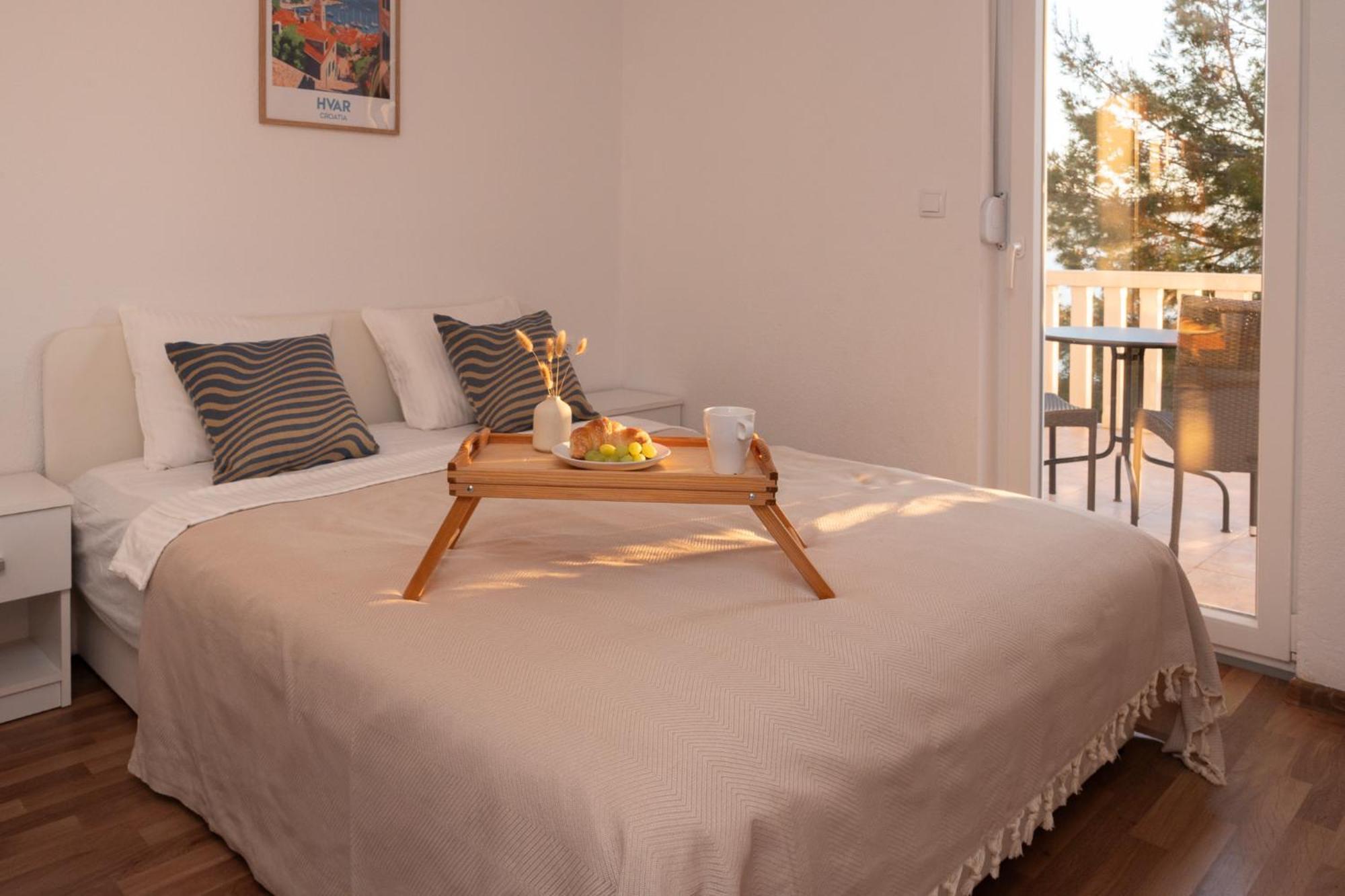 Sunny Hill Apartments With Rooftop Pool Celina Esterno foto