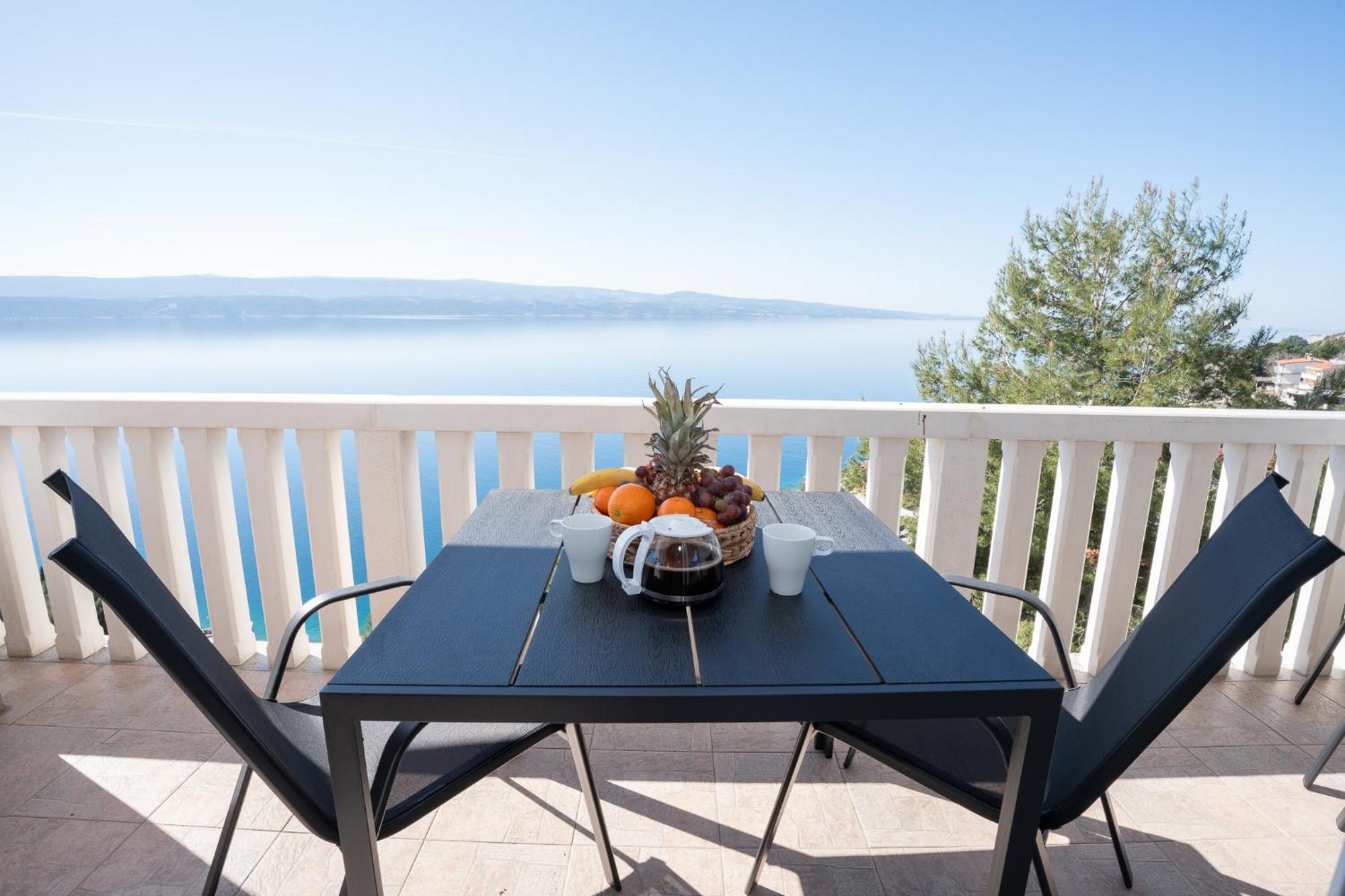 Sunny Hill Apartments With Rooftop Pool Celina Esterno foto